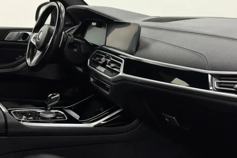 BMW X7 din 2021 cu 76.000 km - oferta BMW176996 - foto 25