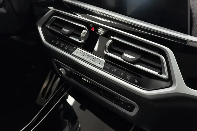 BMW X7 din 2021 cu 76.000 km - oferta BMW176996 - foto 39