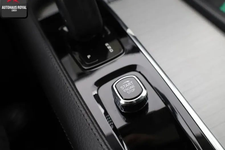 Volvo XC90 din 2021 cu 87.150 km - oferta VOL177000 - foto 18