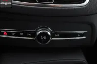 Volvo XC90 din 2021 cu 87.150 km - oferta VOL177000 - foto 19