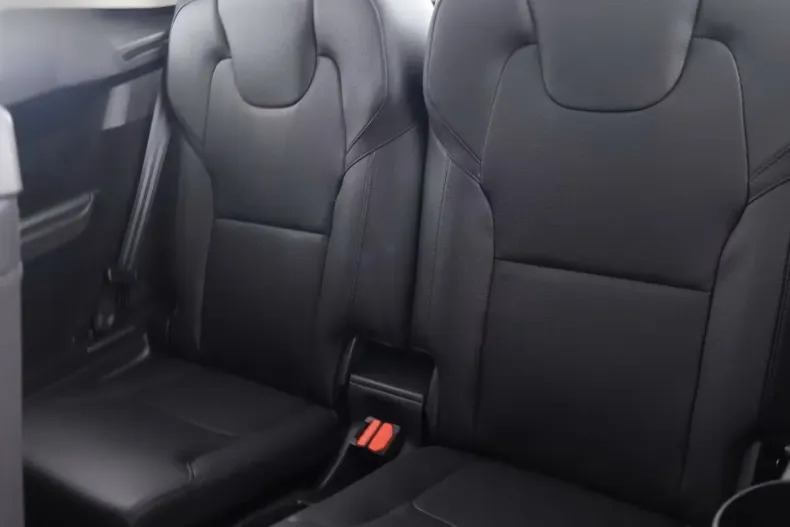 Volvo XC90 din 2021 cu 87.150 km - oferta VOL177000 - foto 32