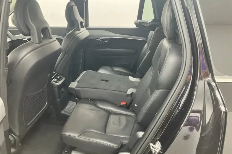 Volvo XC90 din 2021 cu 87.681 km - oferta VOL177011 - foto 8