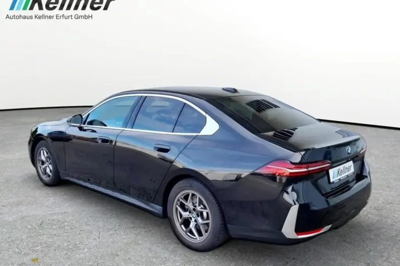 BMW 520 din 2024 cu 37.473 km - oferta BMW177015 - foto 2