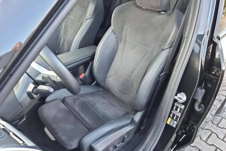 BMW iX1 din 2024 cu 17.047 km - oferta BMW177027 - foto 9