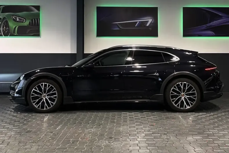 Porsche Taycan din 2024 cu 29.859 km - oferta POR177029 - foto 5