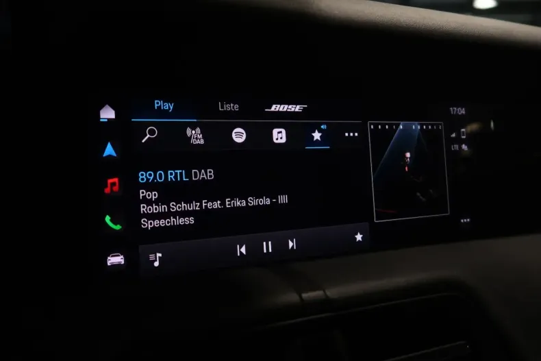 Porsche Taycan din 2024 cu 29.859 km - oferta POR177029 - foto 18