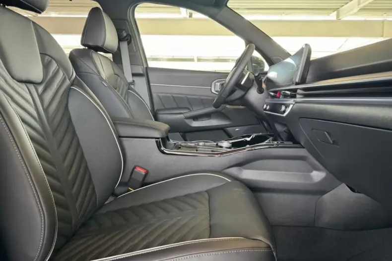 Kia Sorento din 2024 cu 18.698 km - oferta KIA177032 - foto 6