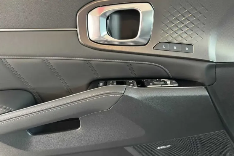 Kia Sorento din 2024 cu 18.698 km - oferta KIA177032 - foto 18