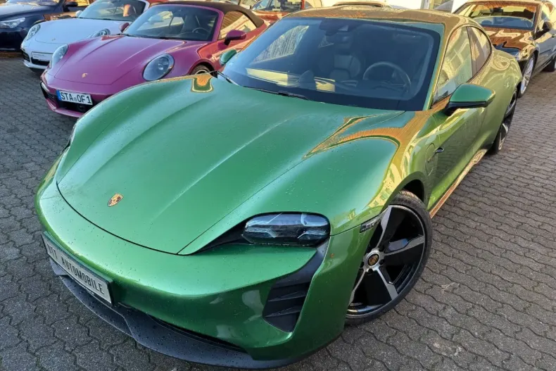 Porsche Taycan din 2023 cu 79.999 km - oferta POR177034 - foto 1