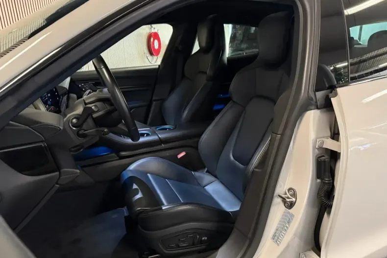 Porsche Taycan din 2023 cu 79.875 km - oferta POR177035 - foto 10