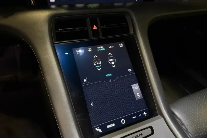 Porsche Taycan din 2023 cu 79.875 km - oferta POR177035 - foto 40