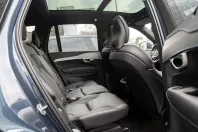 Volvo XC90 din 2023 cu 61.100 km - oferta VOL177039 - foto 4