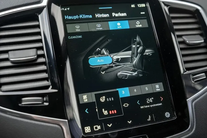 Volvo XC90 din 2023 cu 61.100 km - oferta VOL177039 - foto 18