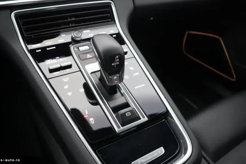 Porsche Panamera din 2023 cu 73.222 km - oferta POR177040 - foto 12