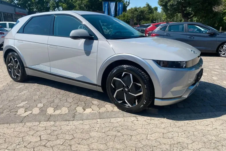 Hyundai IONIQ 5 din 2022 cu 22.313 km - oferta HYU177043 - foto 1