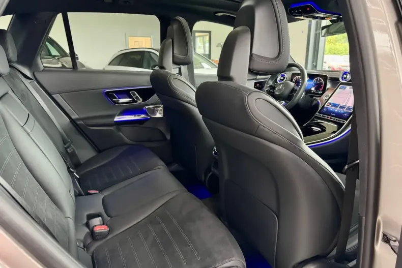 Mercedes-Benz GLC 300 din 2024 cu 9.900 km - oferta MER177061 - foto 10