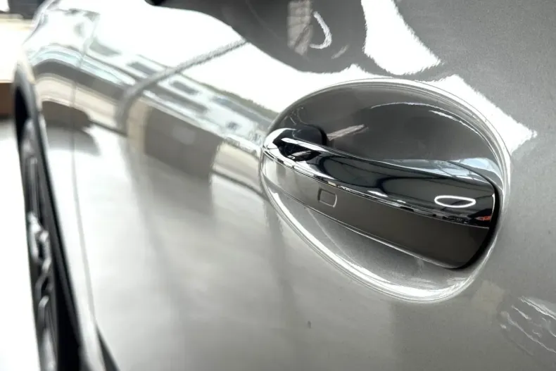 Mercedes-Benz GLC 300 din 2024 cu 9.900 km - oferta MER177061 - foto 17