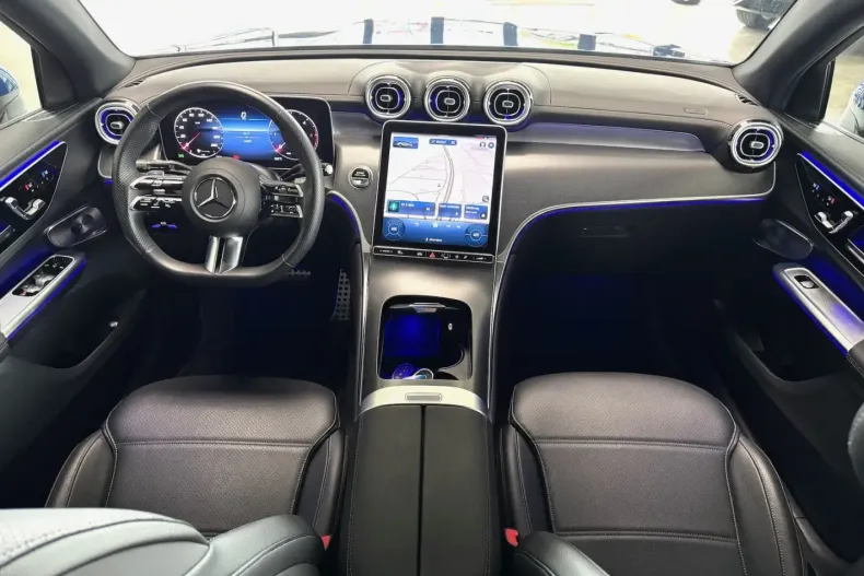 Mercedes-Benz GLC 450 din 2023 cu 13.800 km - oferta MER177062 - foto 11