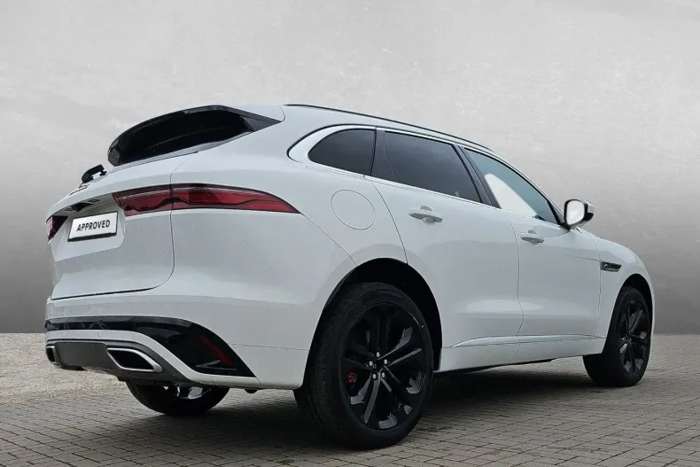Jaguar F-Pace din 2024 cu 13.500 km - oferta JAG177064 - foto 2