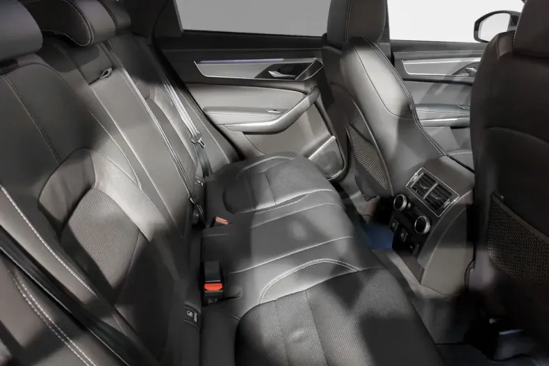 Jaguar F-Pace din 2024 cu 8.000 km - oferta JAG177068 - foto 10