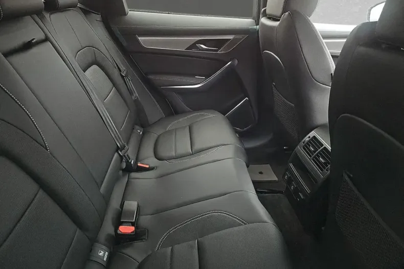 Jaguar F-Pace din 2024 cu 3.500 km - oferta JAG177072 - foto 8