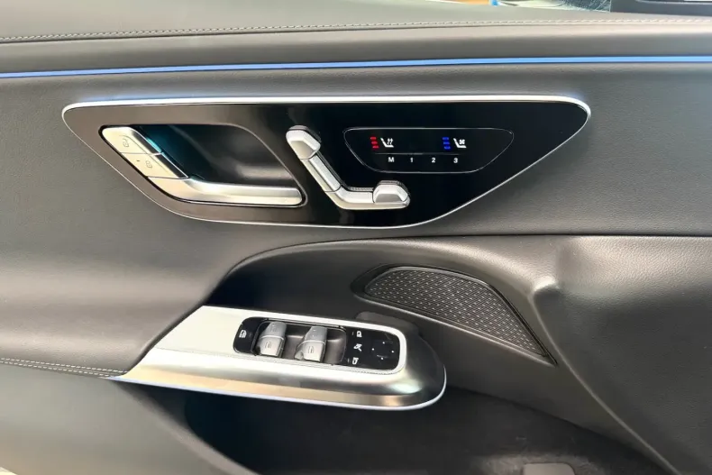 Mercedes-Benz E 200 din 2025 cu 3.000 km - oferta MER177073 - foto 7