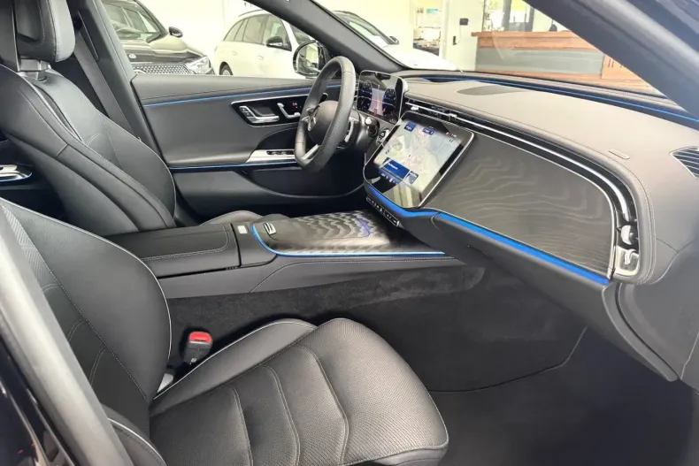 Mercedes-Benz E 200 din 2025 cu 3.000 km - oferta MER177073 - foto 8