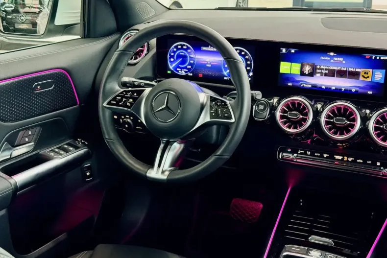 Mercedes-Benz EQA din 2025 cu 6.900 km - oferta MER177074 - foto 13