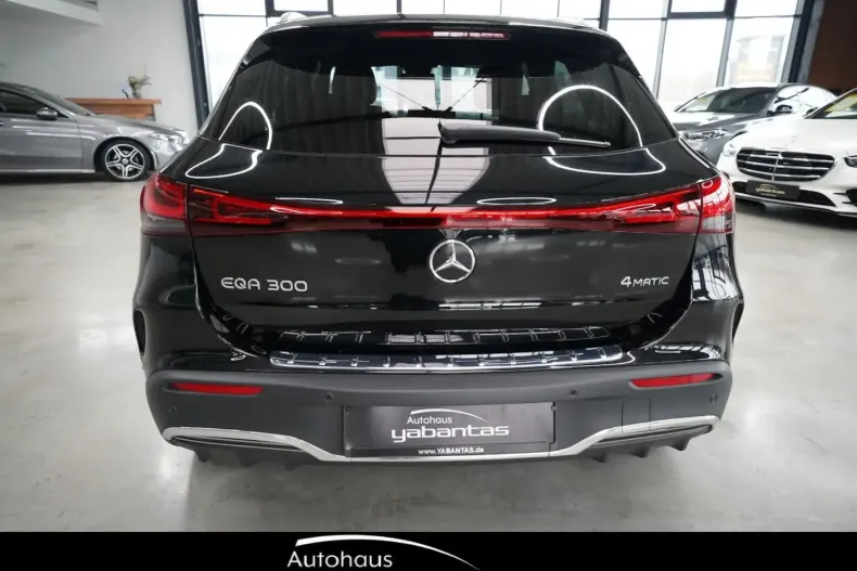 Mercedes-Benz EQA din 2023 cu 7.200 km - oferta MER177075 - foto 6