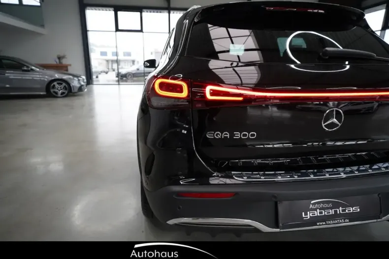 Mercedes-Benz EQA din 2023 cu 7.200 km - oferta MER177075 - foto 22