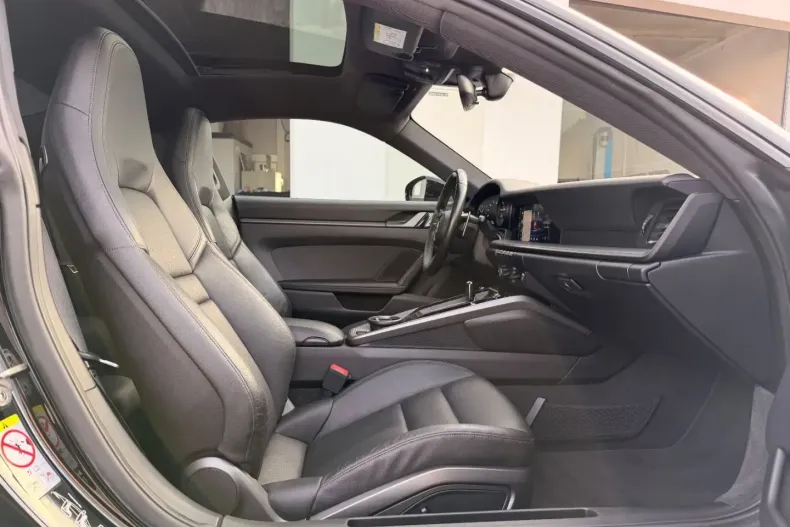 Porsche 992 din 2021 cu 49.000 km - oferta POR177077 - foto 22