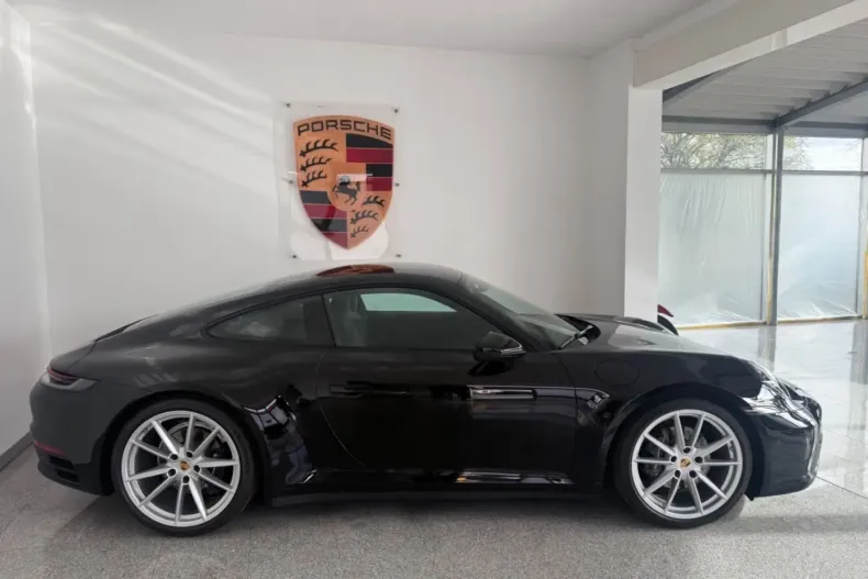 Porsche 992 din 2024 cu 41.680 km - oferta POR177078 - foto 2