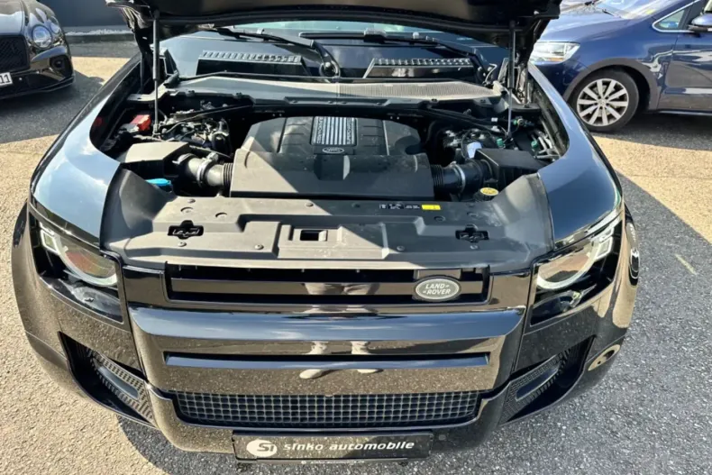 Land Rover Defender din 2022 cu 45.000 km - oferta LAN177080 - foto 14