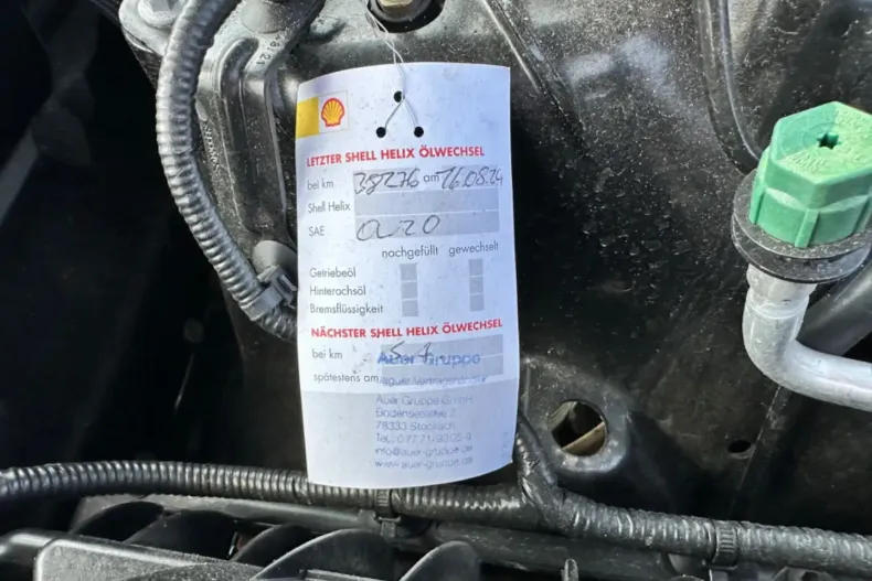 Land Rover Defender din 2022 cu 45.000 km - oferta LAN177080 - foto 15