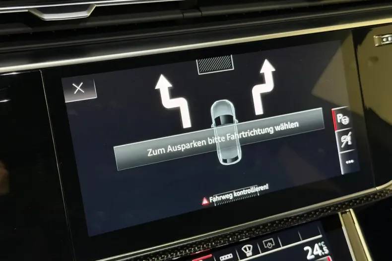 Audi SQ8 din 2022 cu 36.000 km - oferta AUD177082 - foto 34