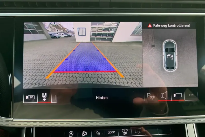 Audi Q8 din 2025 cu 7.500 km - oferta AUD177084 - foto 11