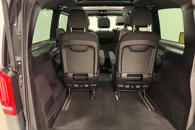 Mercedes-Benz V 300 din 2021 cu 70.000 km - oferta MER177086 - foto 31