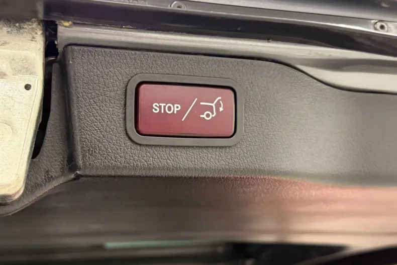 Mercedes-Benz V 300 din 2021 cu 70.000 km - oferta MER177086 - foto 32