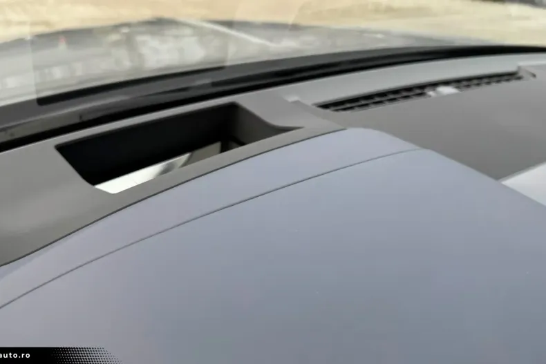 Bentley Bentayga din 2024 cu 7.500 km - oferta BEN177088 - foto 23