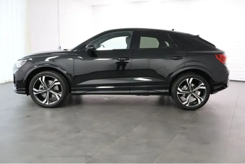 Audi Q3 din 2025 cu 25.231 km - oferta AUD177089 - foto 7