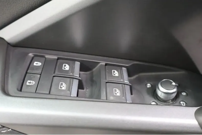 Audi Q3 din 2025 cu 25.231 km - oferta AUD177089 - foto 21