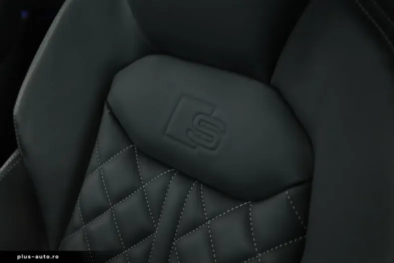 Audi Q8 din 2025 cu 19.500 km - oferta AUD177092 - foto 10