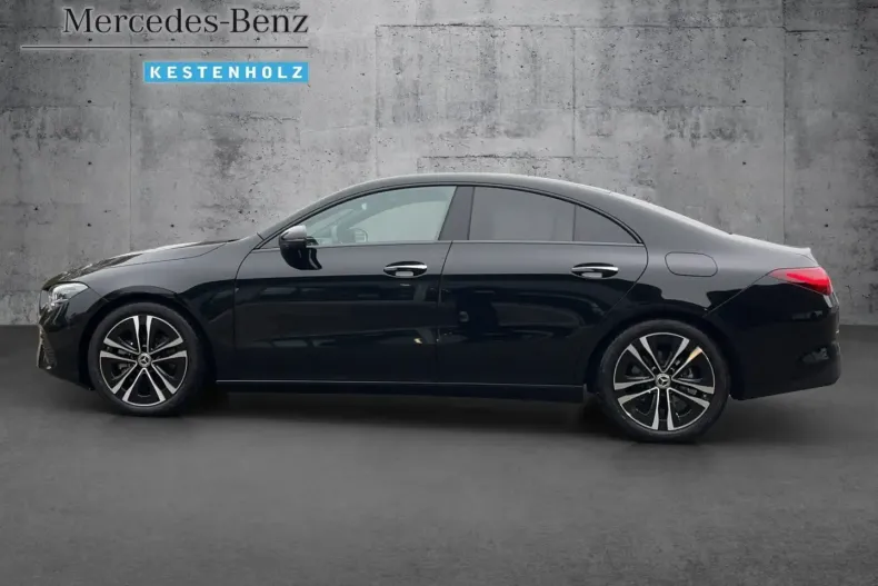 Mercedes-Benz CLA 200 din 2024 cu 16.500 km - oferta MER177101 - foto 7