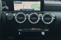 Mercedes-Benz CLA 200 din 2024 cu 16.500 km - oferta MER177101 - foto 14