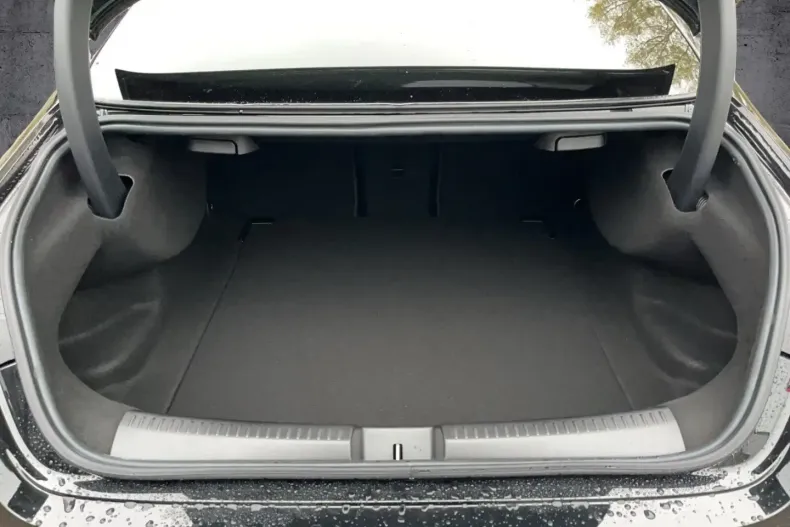 Mercedes-Benz CLA 200 din 2024 cu 16.500 km - oferta MER177101 - foto 15