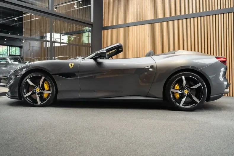 Ferrari Portofino din 2023 cu 11.876 km - oferta FER177105 - foto 4