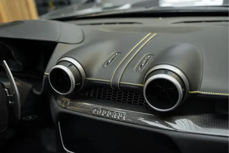 Ferrari Portofino din 2023 cu 11.876 km - oferta FER177105 - foto 37