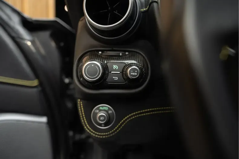 Ferrari Portofino din 2023 cu 11.876 km - oferta FER177105 - foto 41