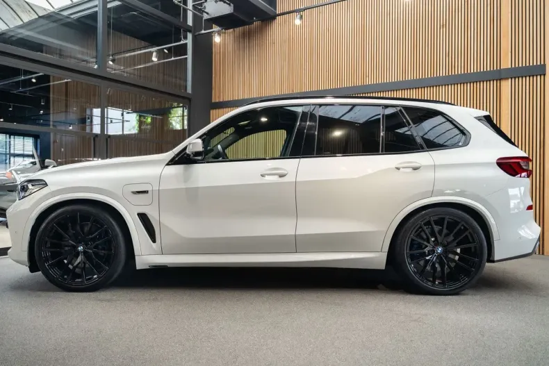 BMW X5 din 2022 cu 53.465 km - oferta BMW177106 - foto 4