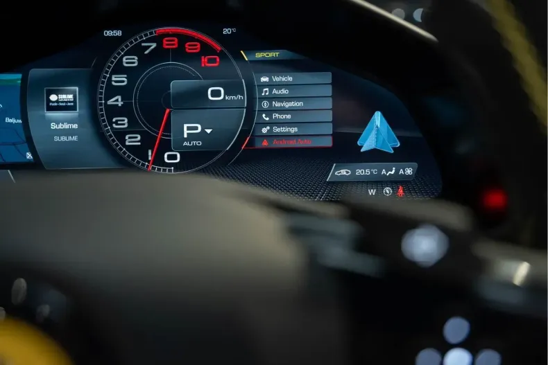 Ferrari Roma din 2024 cu 8.824 km - oferta FER177107 - foto 39